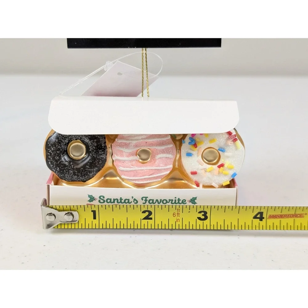 Robert Stanley Box of Donuts Christmas Ornament Bakery Dessert Food Decor 3.69